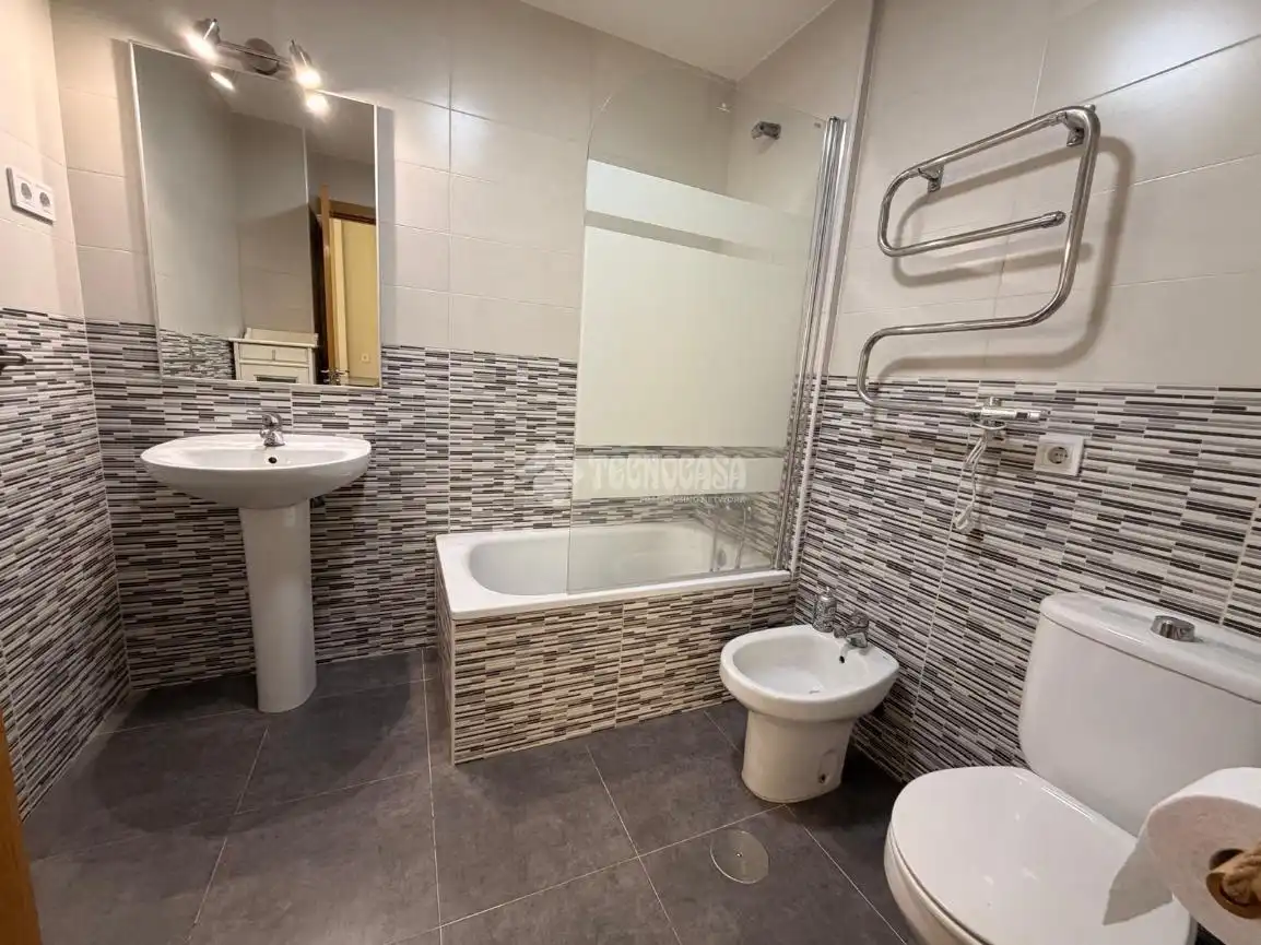 Baño de Piso en venta en Leganés con Calefacción