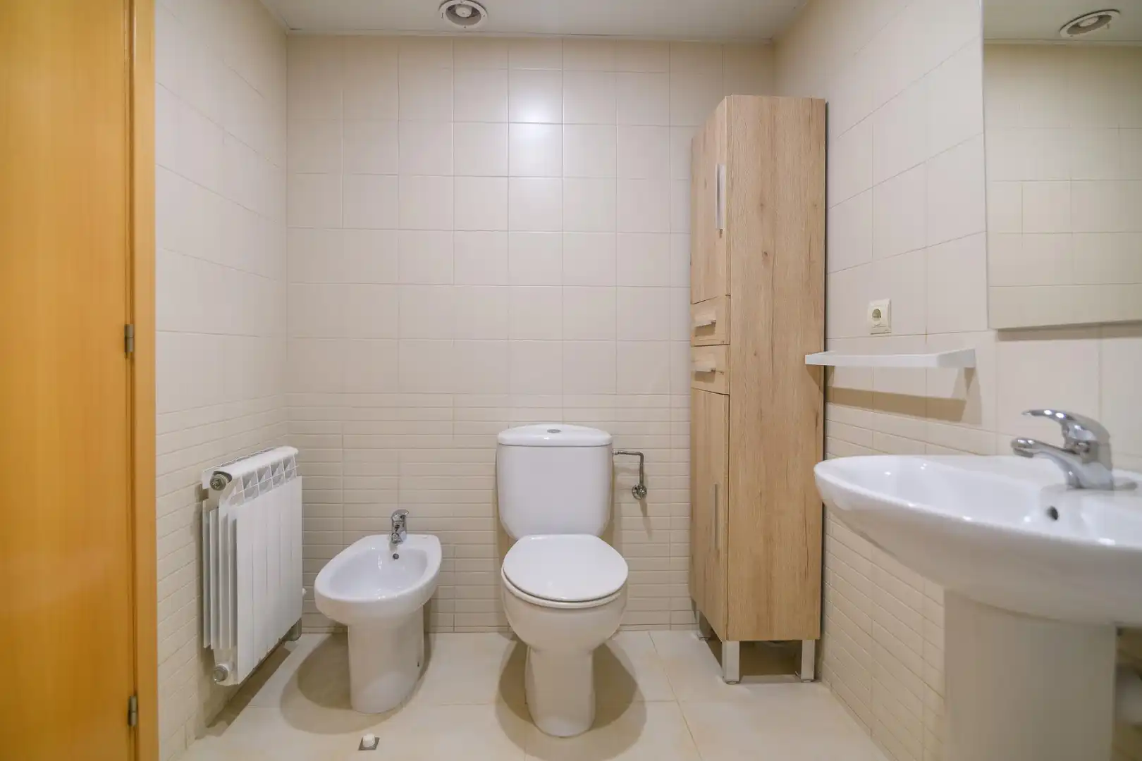 Baño de Piso en venta en Manresa con Calefacción y Balcón