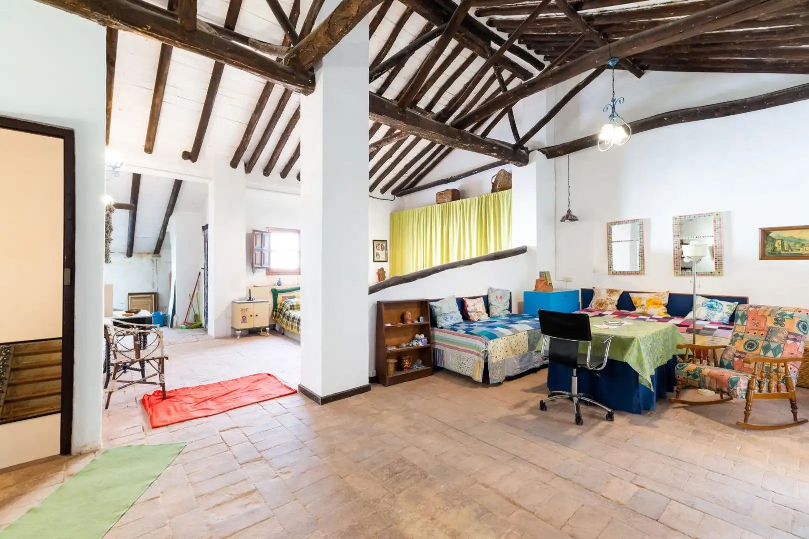 Sala d'estar de Finca rústica en venda en Pinos Puente amb Jardí privat, Terrassa i Traster