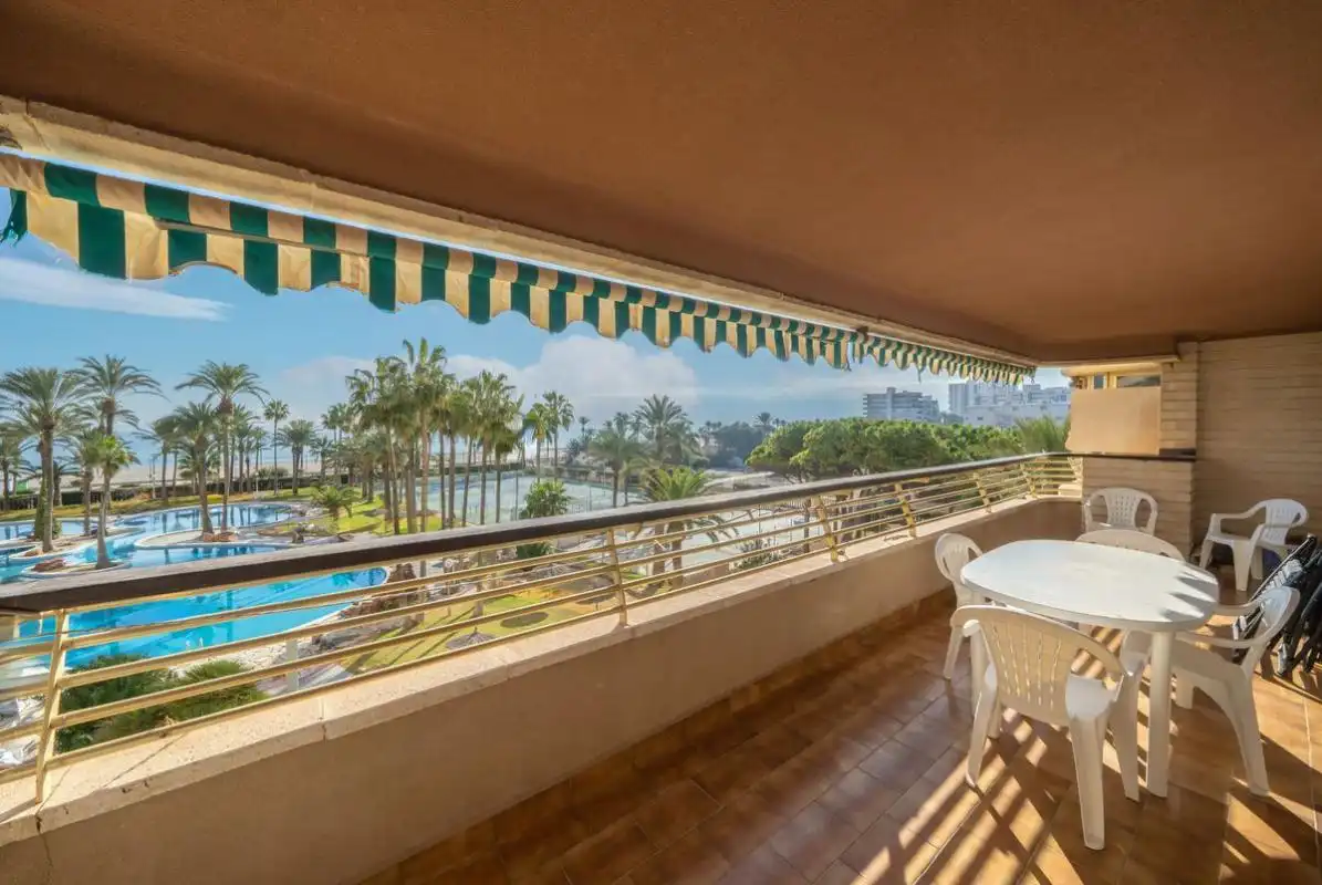Terraza de Piso en venta en El Campello con Calefacción, Jardín privado y Terraza