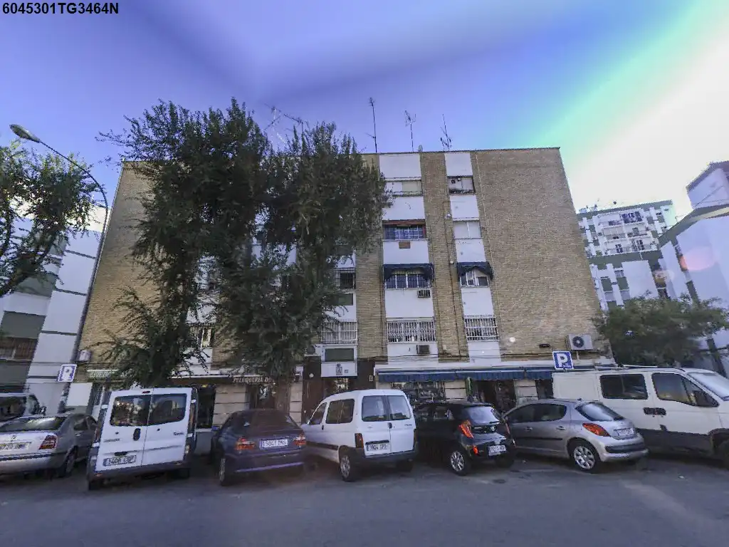 Vista exterior de Pis en venda en Sevilla