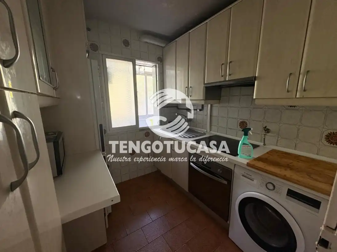 Cocina de Piso en venta en Madrid con Calefacción y Amueblado