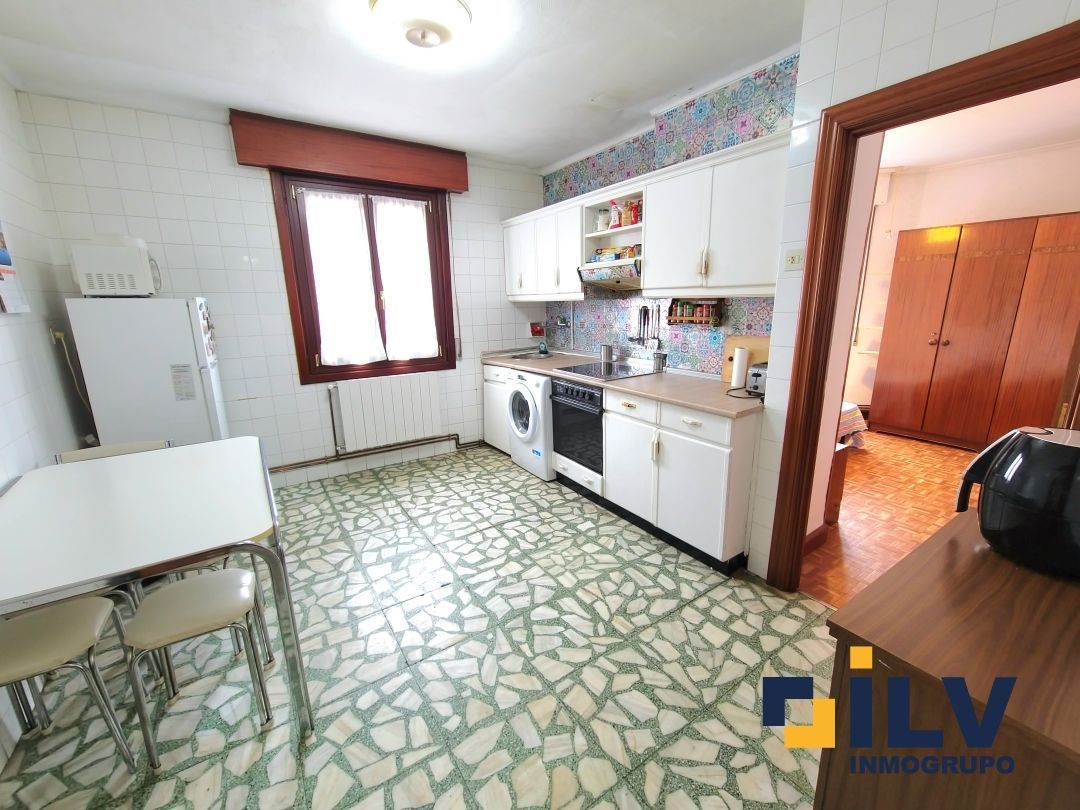 Cuina de Pis en venda en Santurtzi  amb Calefacció