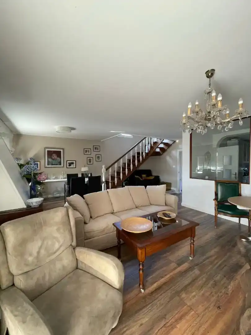 Living room of Houses for rent in Vilagarcía de Arousa  with Parquet flooring, Furnished and Oven