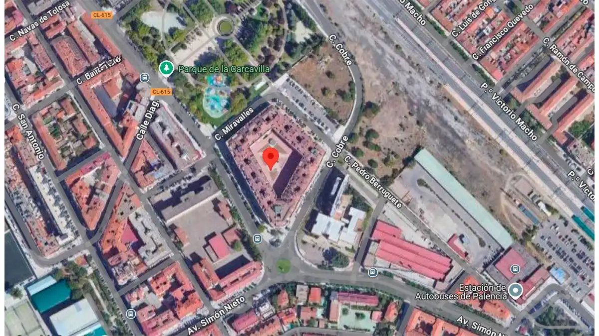 Vista exterior de Local en venta en Palencia