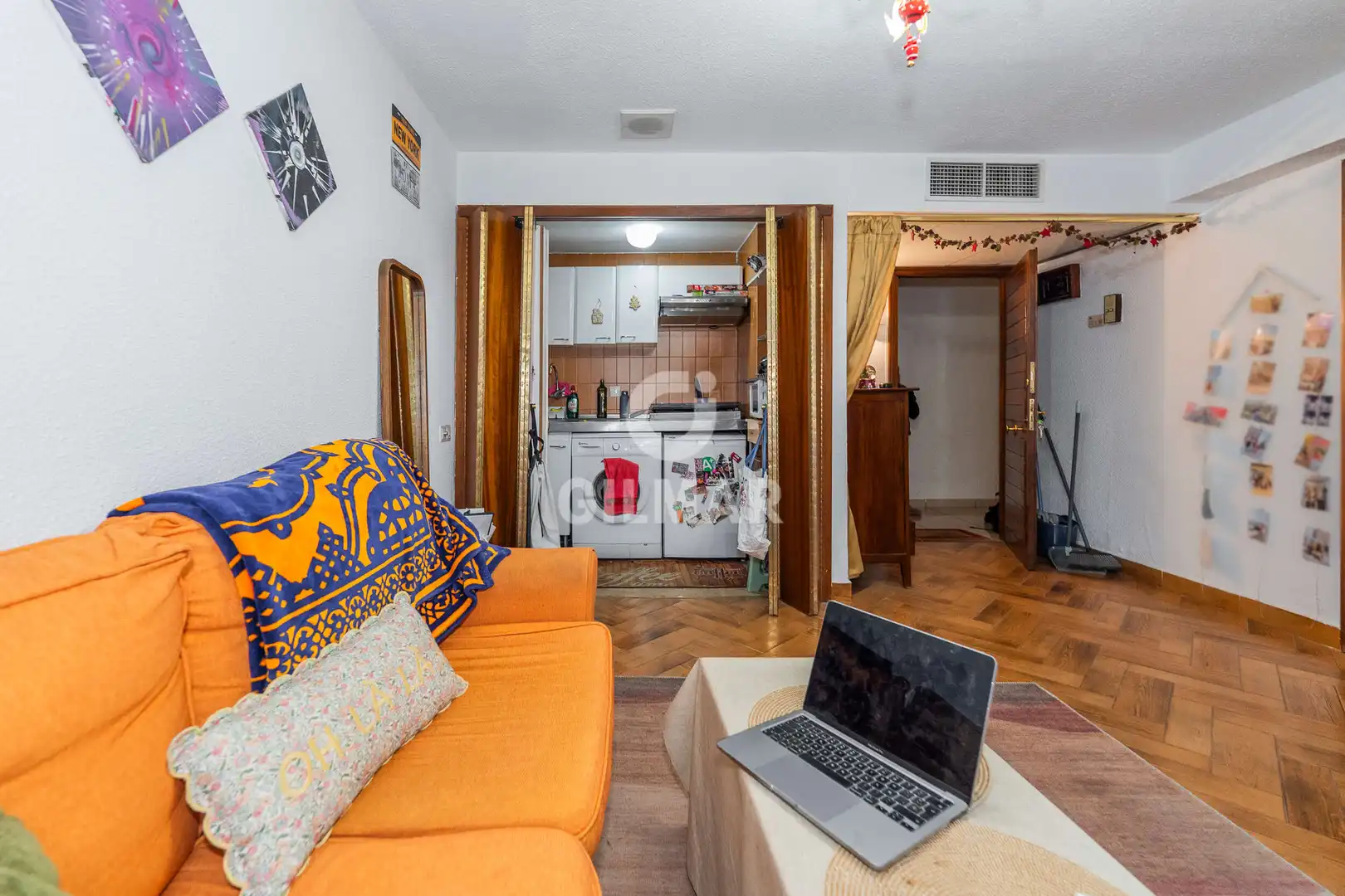 Dormitori de Apartament en venda en Madrid amb Calefacció i Moblat