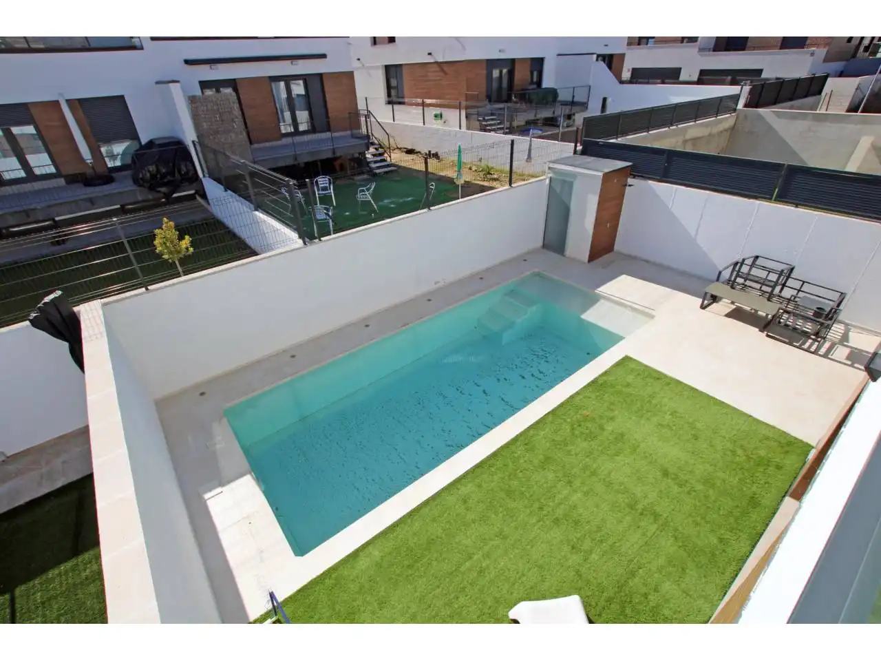Swimming pool of Detached homes for sale in Guadalajara  with Heating, Private garden and Swimming Pool