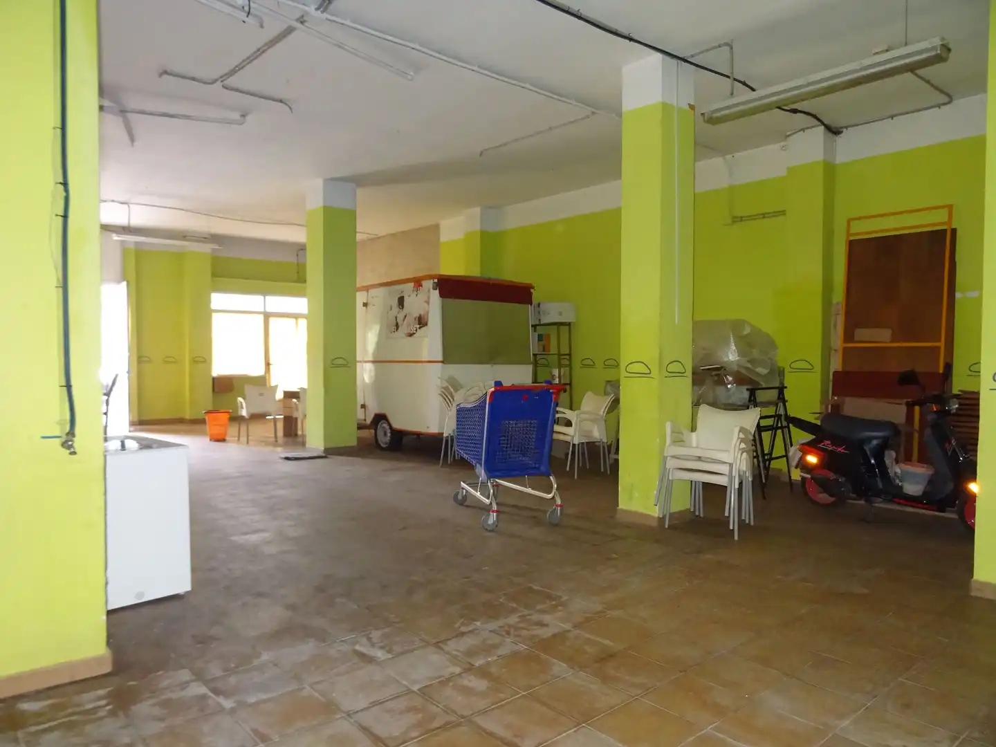 Local comercial de lloguer a Algemesí
