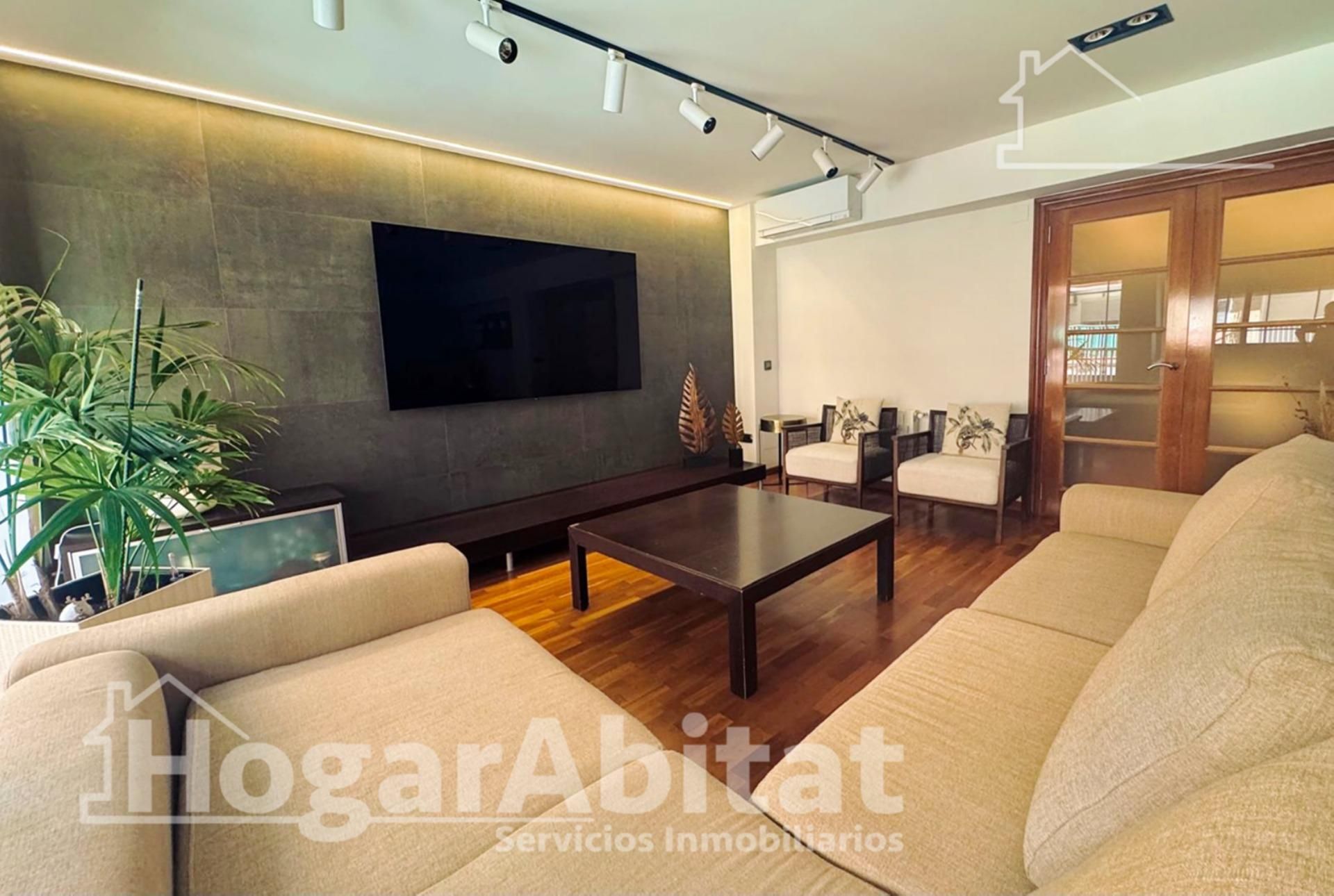Living room of Flat for sale in Sagunto / Sagunt  with Air Conditioner, Parquet flooring and Terrace