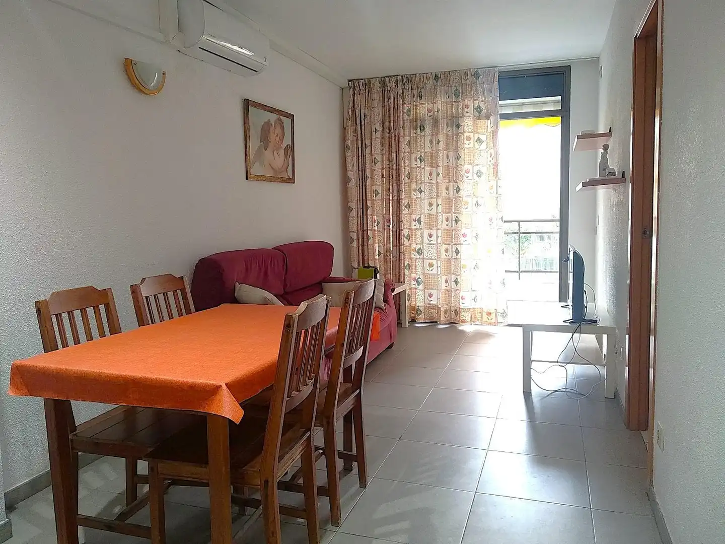 Sala d'estar de Pis en venda en Calella, Barcelona