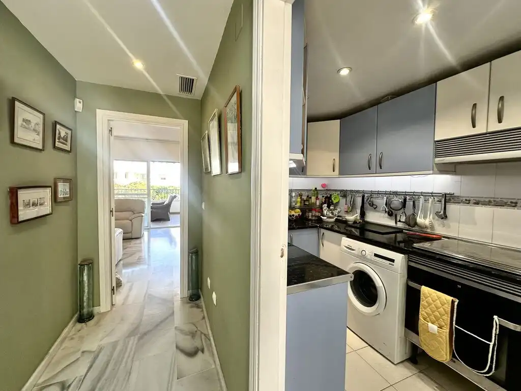 Küche von Erdgeschoss zum Verkauf in Mijas mit Klimaanlage, Terrasse und Möbliert
