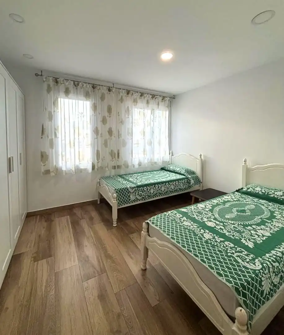 Casa con terraza en venta en Pueblo - Urbanizaciones, imagen 39