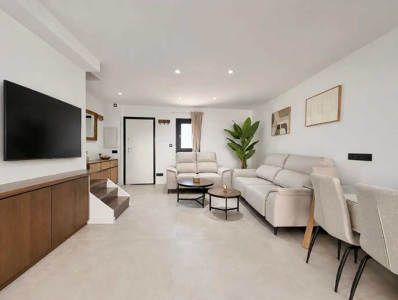 Sala de estar de Casa adosada de alquiler en  Palma de Mallorca con Aire acondicionado, Calefacción y Jardín privado