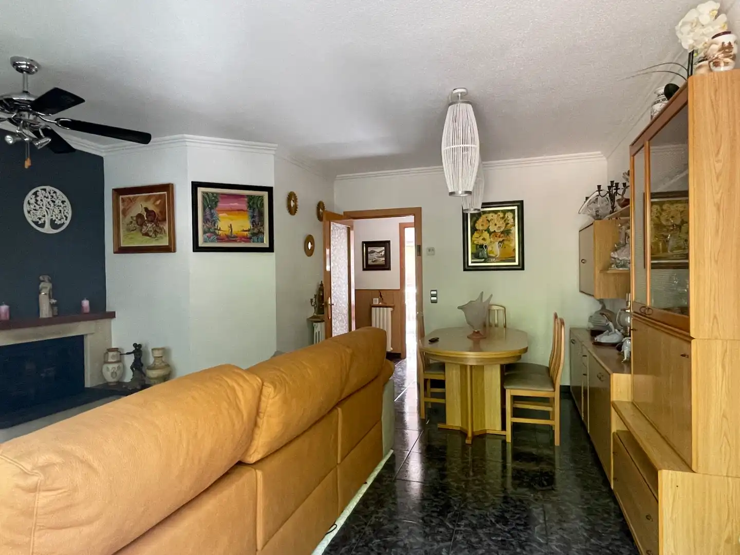 Living room of Detached homes for sale in Olot, Girona