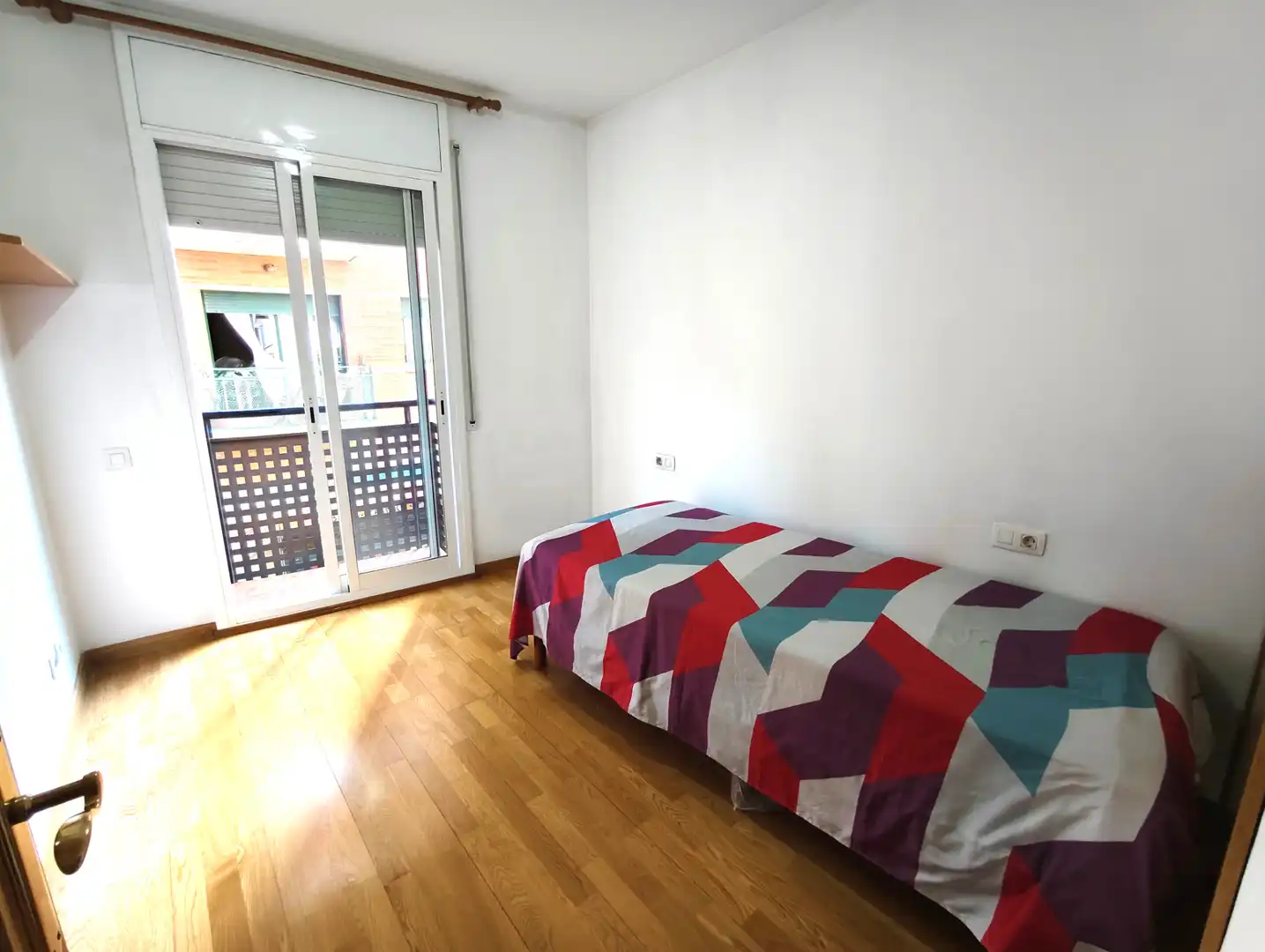 Piso con terraza en venta en Carrer del Ter, imagen 13