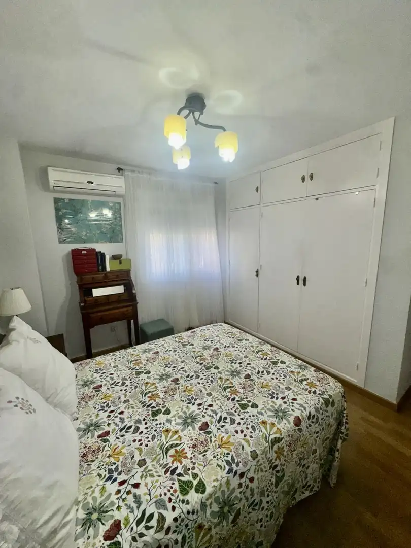 Habitación de Piso en venta en Tomares con Aire acondicionado, Calefacción y Terraza