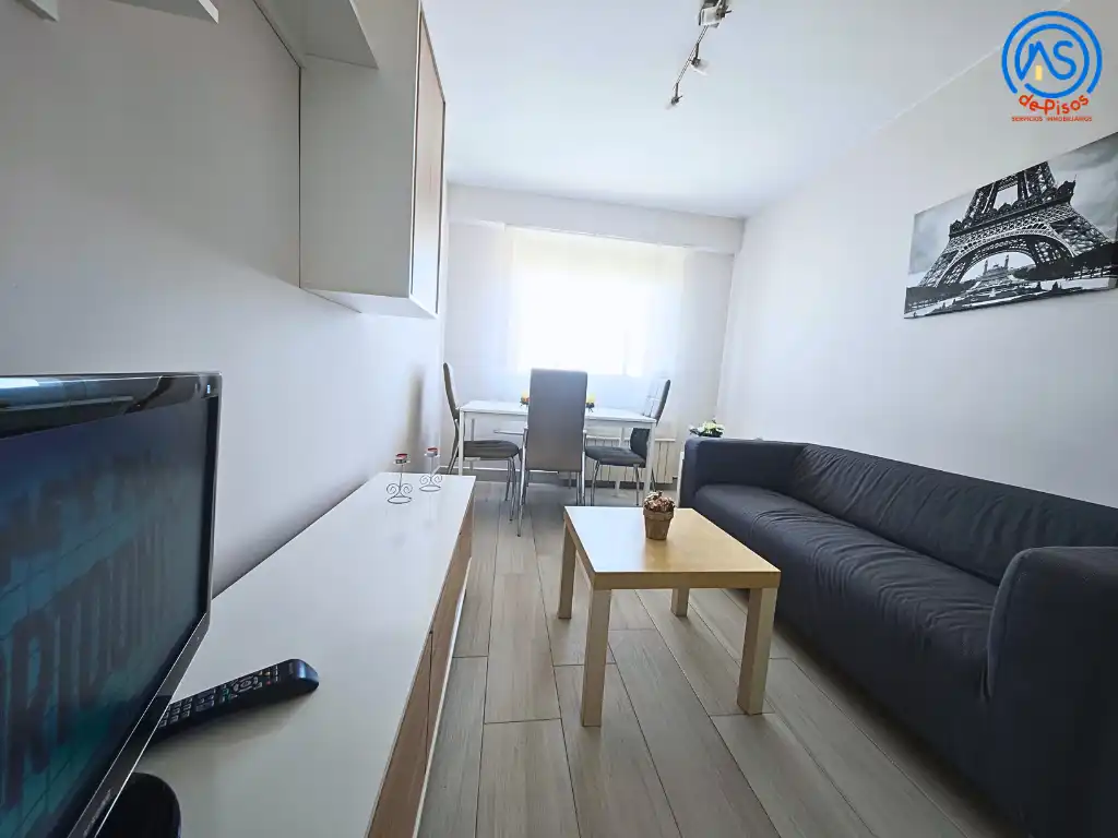 Flat for rent in Calle de Miraflores, 12, La Granja