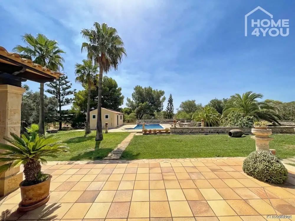 Garden of Houses for sale in Ses Salines  with Air Conditioner, Heating and Terrace