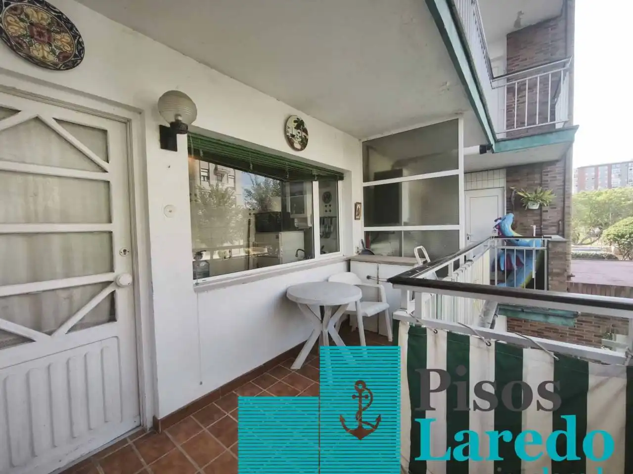 Terraza de Piso en venta en Laredo