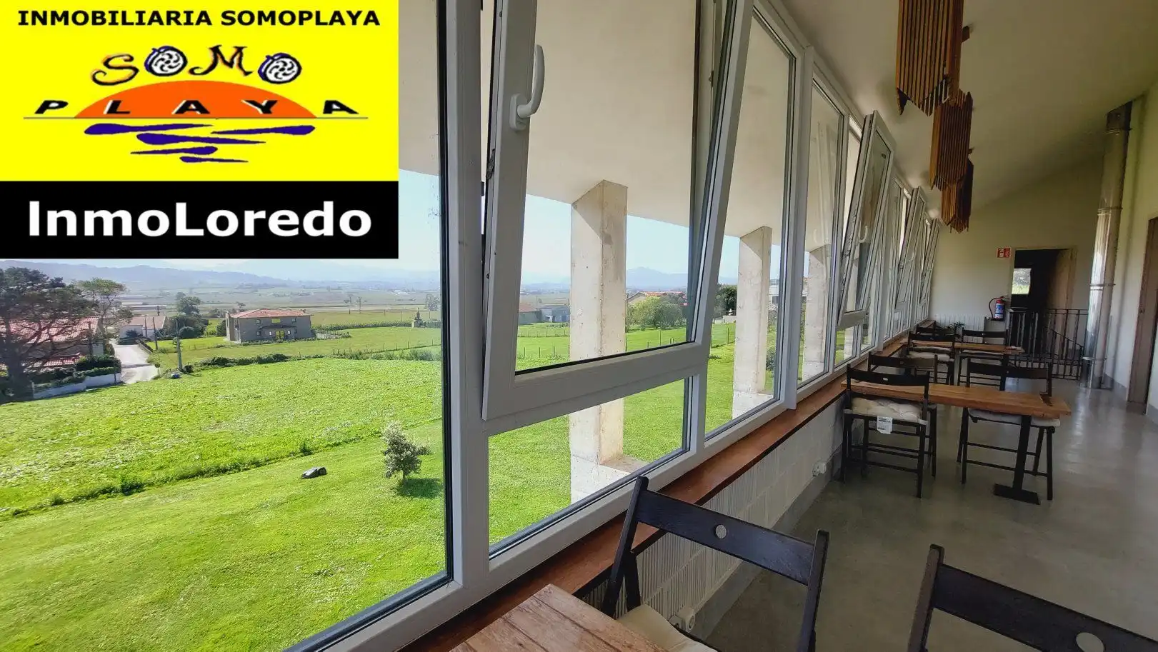Vista exterior de Casa o xalet en venda en Ribamontán al Mar amb Jardí privat