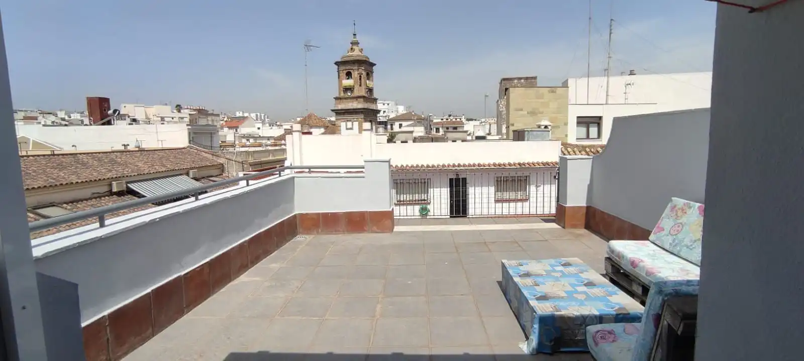 Terraza de Ático de alquiler en Algeciras con Amueblado