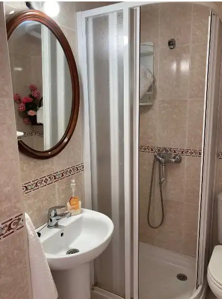 Bany de Pis en venda en Fuengirola amb Terrassa i Piscina comunitària