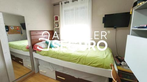 Foto 3 de Piso de alquiler en Poeta Pastor, Florida Baja, Alicante / Alacant