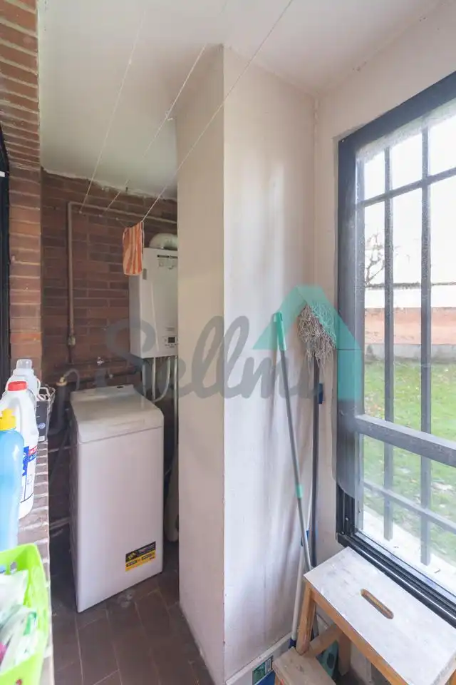 Habitación de Planta baja de alquiler en Oviedo  con Calefacción, Terraza y Amueblado