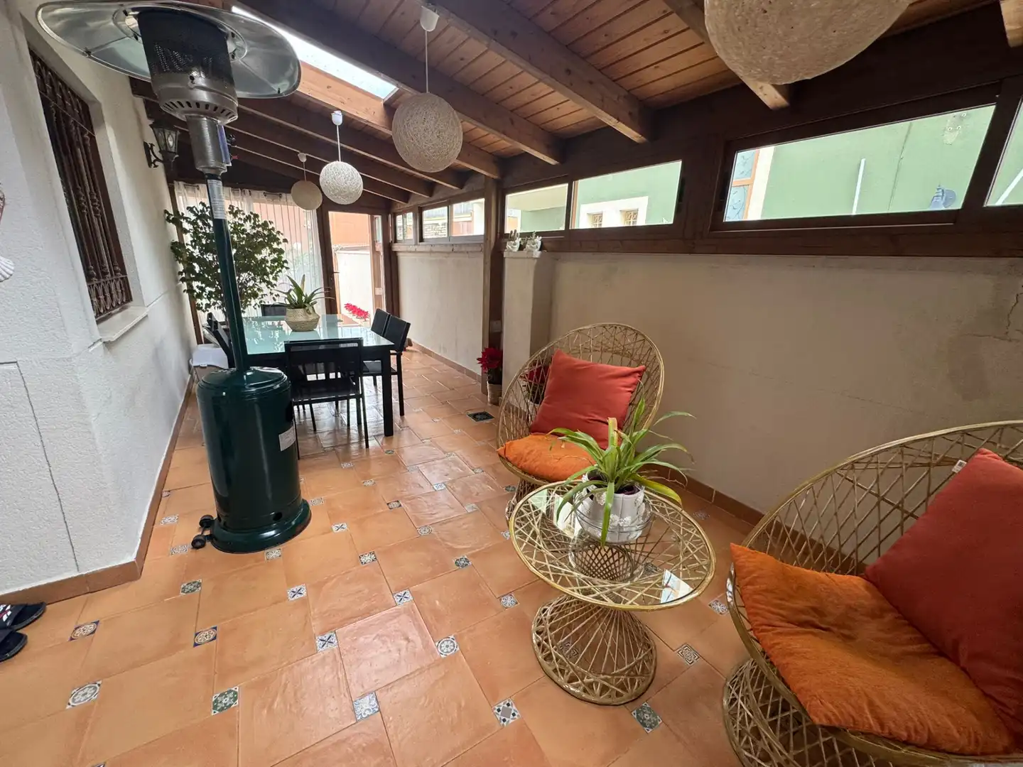 Terraza de Casa o chalet en venta en Alicante / Alacant con Aire acondicionado, Calefacción y Jardín privado