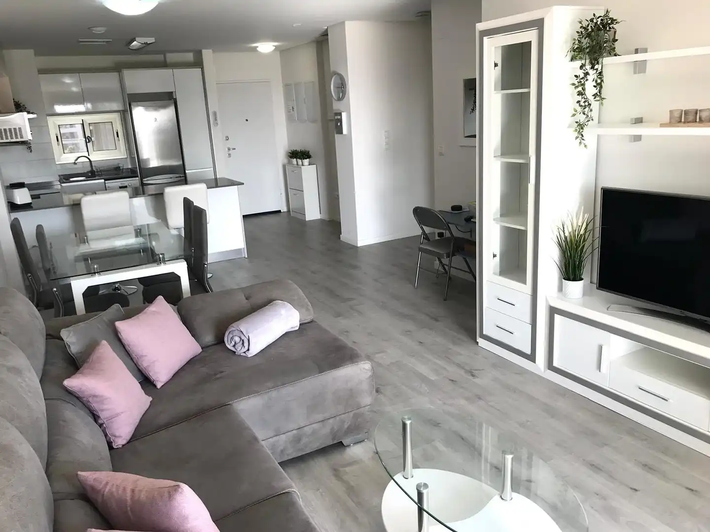 Wohnzimmer von Wohnungen zur Miete in Orihuela mit Klimaanlage, Schwimmbad und Möbliert