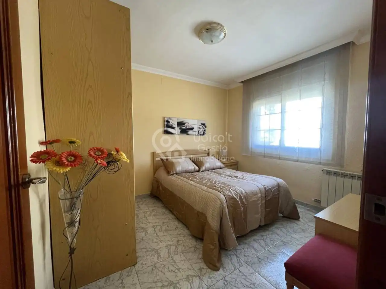Dormitori de Casa adosada en venda en Palau-solità i Plegamans amb Aire condicionat, Calefacció i Jardí privat