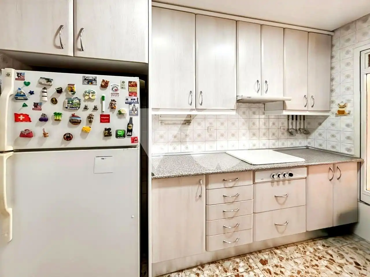 Cuina de Pis en venda en Madrid amb Aire condicionat, Calefacció i Terrassa