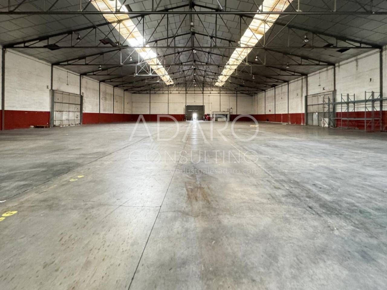 Nave industrial en venta en San Fernando de Henares