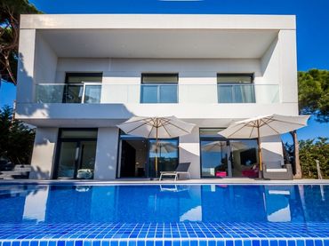 Haus mit Balkon zum Verkauf in Urbanitzacio Santa Julia