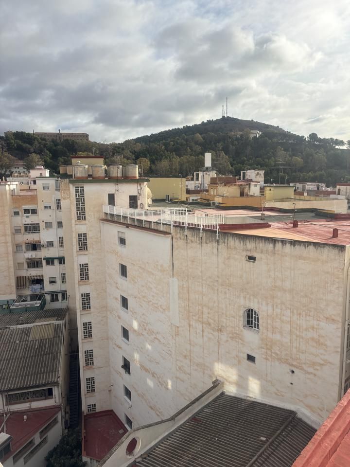 Vista exterior de Pis de lloguer en Málaga Capital amb Terrassa i Moblat