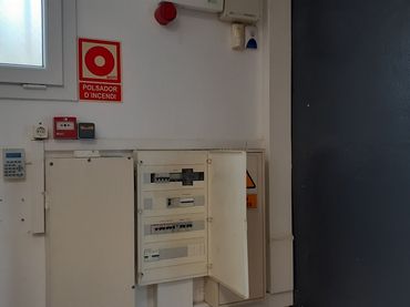Nave industrial en alquiler en Les Planes