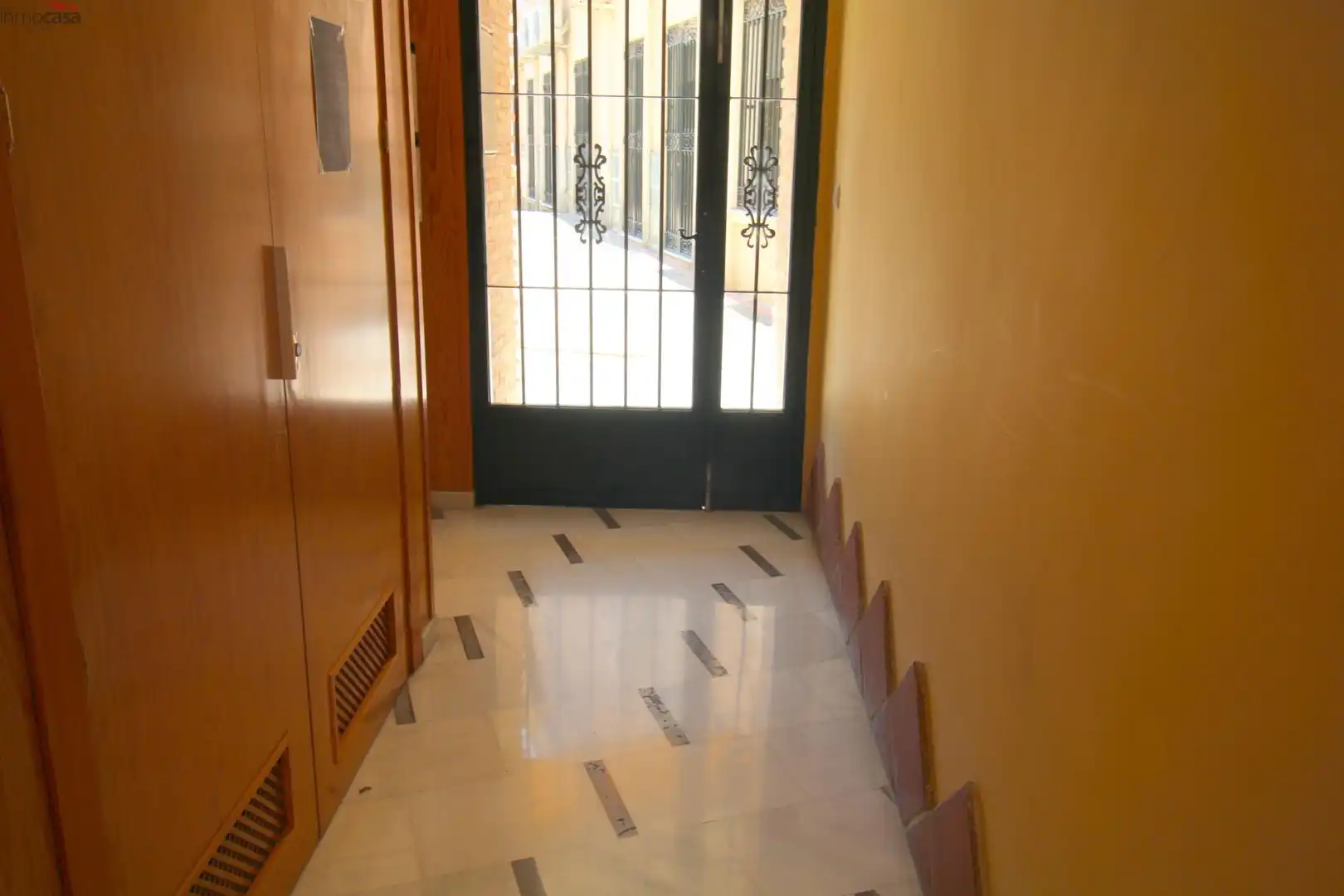 Piso de alquiler en Armilla con Aire acondicionado, Jardín privado y Amueblado