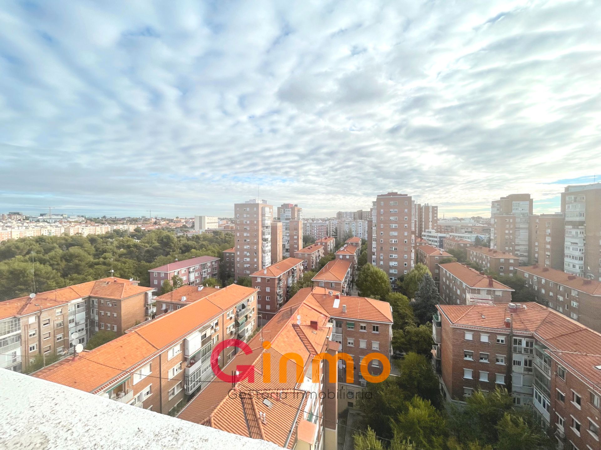 Attic to rent in Calle de Sambara, Quintana