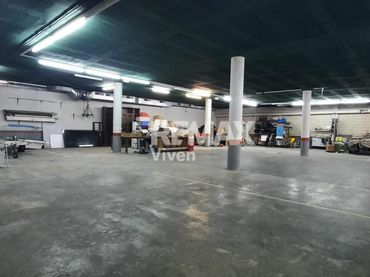 Individual en venda a Carrer METAL.LURGIA 13