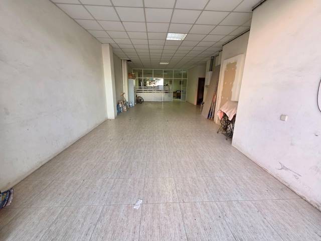 Local comercial en Alquiler en El Poble Sec
