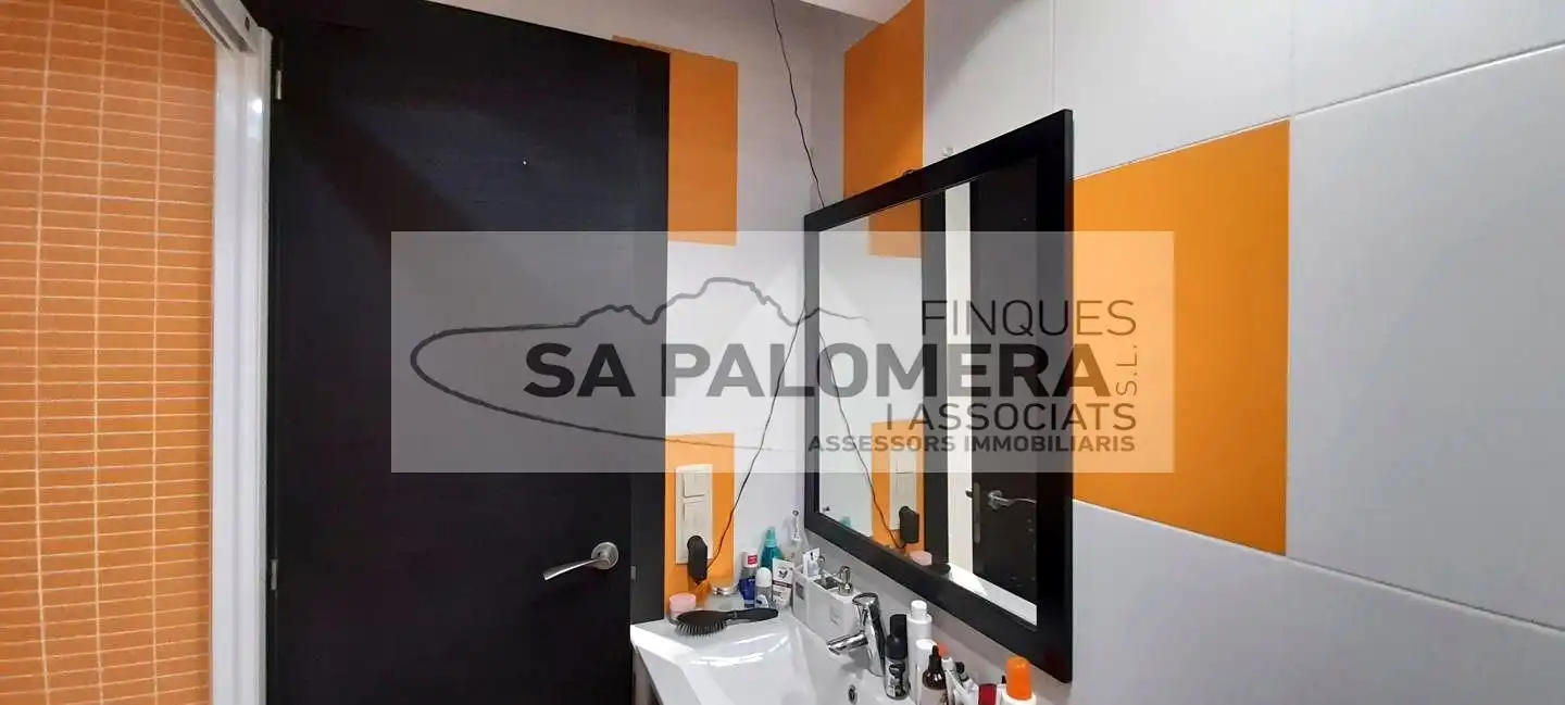 Bany de Pis en venda en Blanes amb Aire condicionat, Balcó i Piscina comunitària
