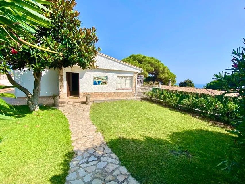 Garden of House or chalet for sale in Lloret de Mar  with Air Conditioner, Heating and Private garden