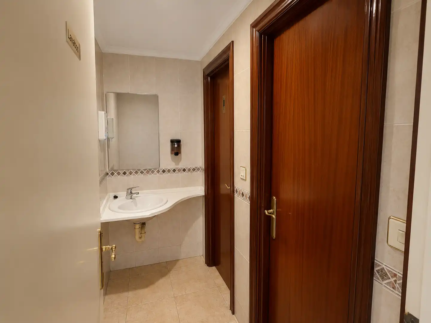 Baño de Local en venta en Santurtzi 
