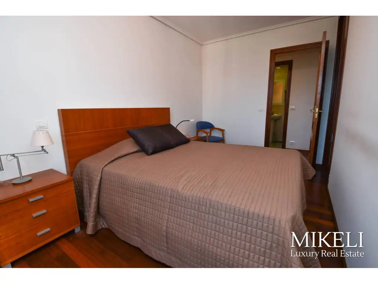 Bedroom of Flat for sale in Santander  with Heating, Parquet flooring and Storage room