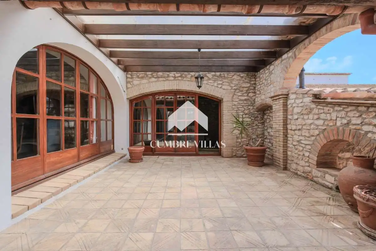 Terrassa de Casa o xalet en venda en Sant Pere de Ribes amb Calefacció, Terrassa i Traster