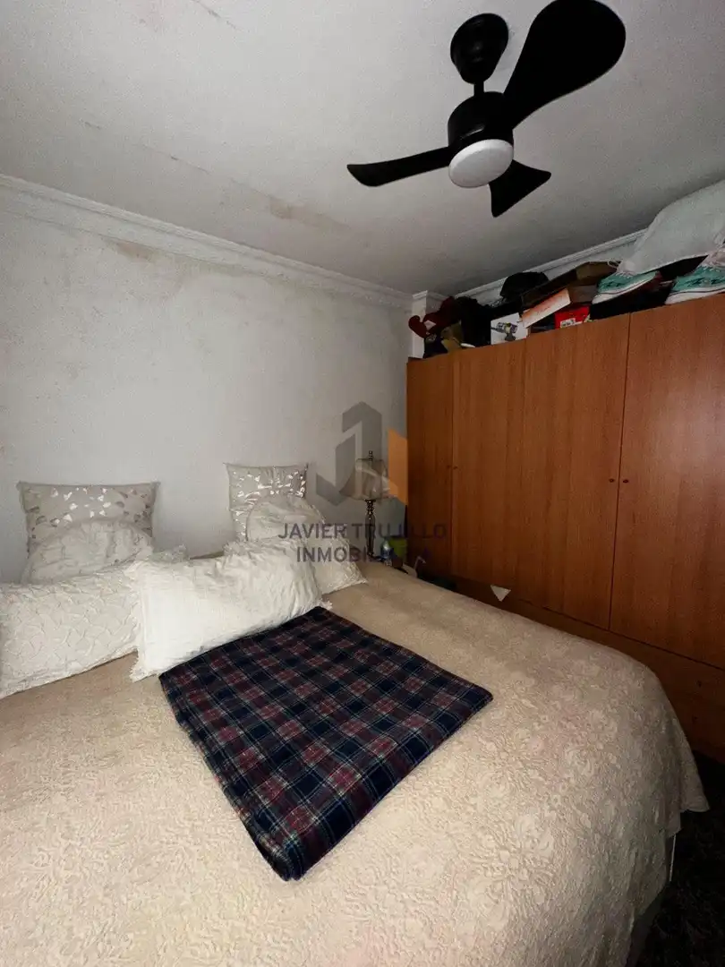 Bedroom of Buildings for sale in Vélez-Málaga