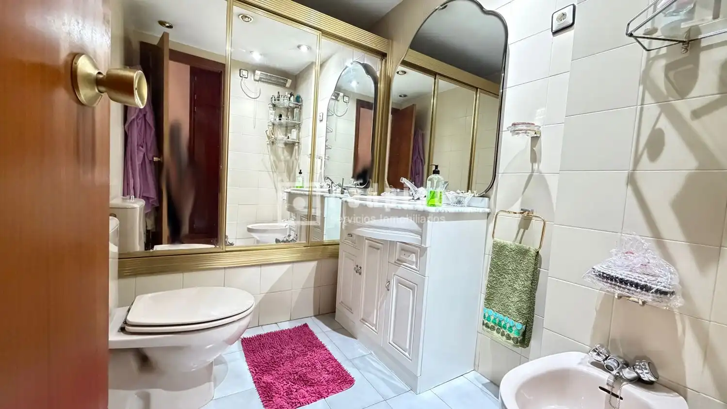 Bathroom of Flat for sale in Leganés  with Heating, Parquet flooring and Terrace