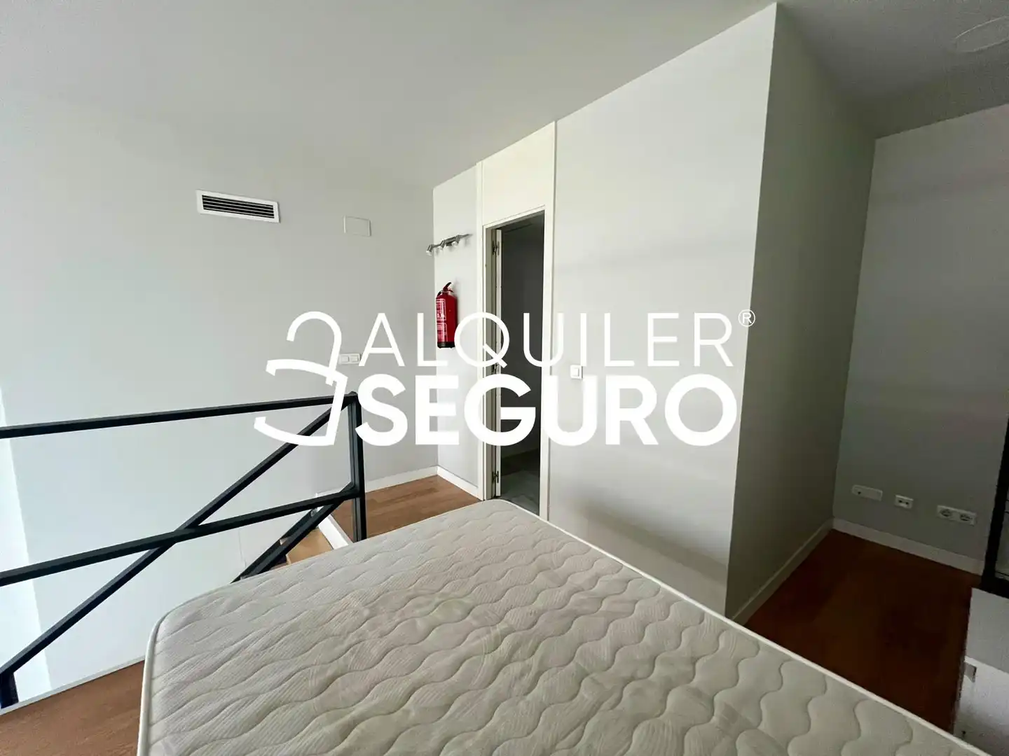 Loft de lloguer a de Fuencarral, Zona Industrial