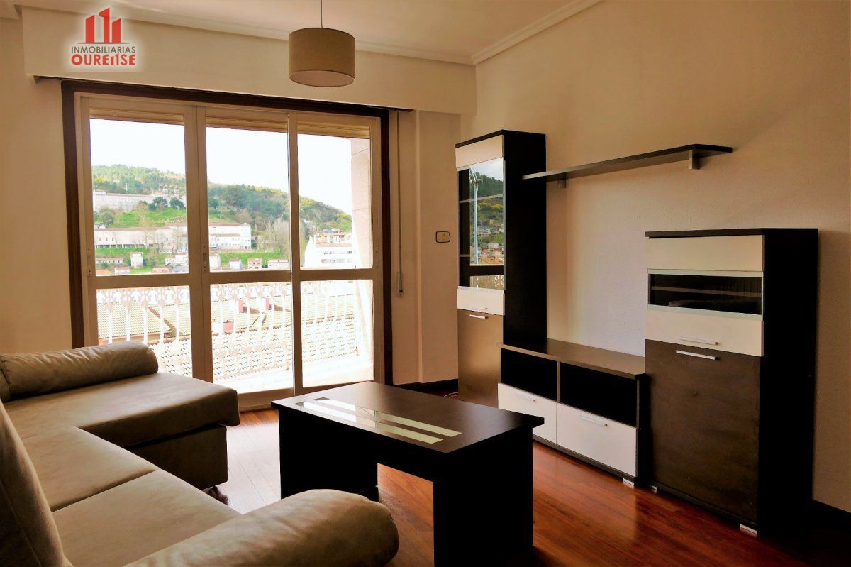 Living room of Flat to rent in Ourense Capital   with Storage room, Furnished and Balcony