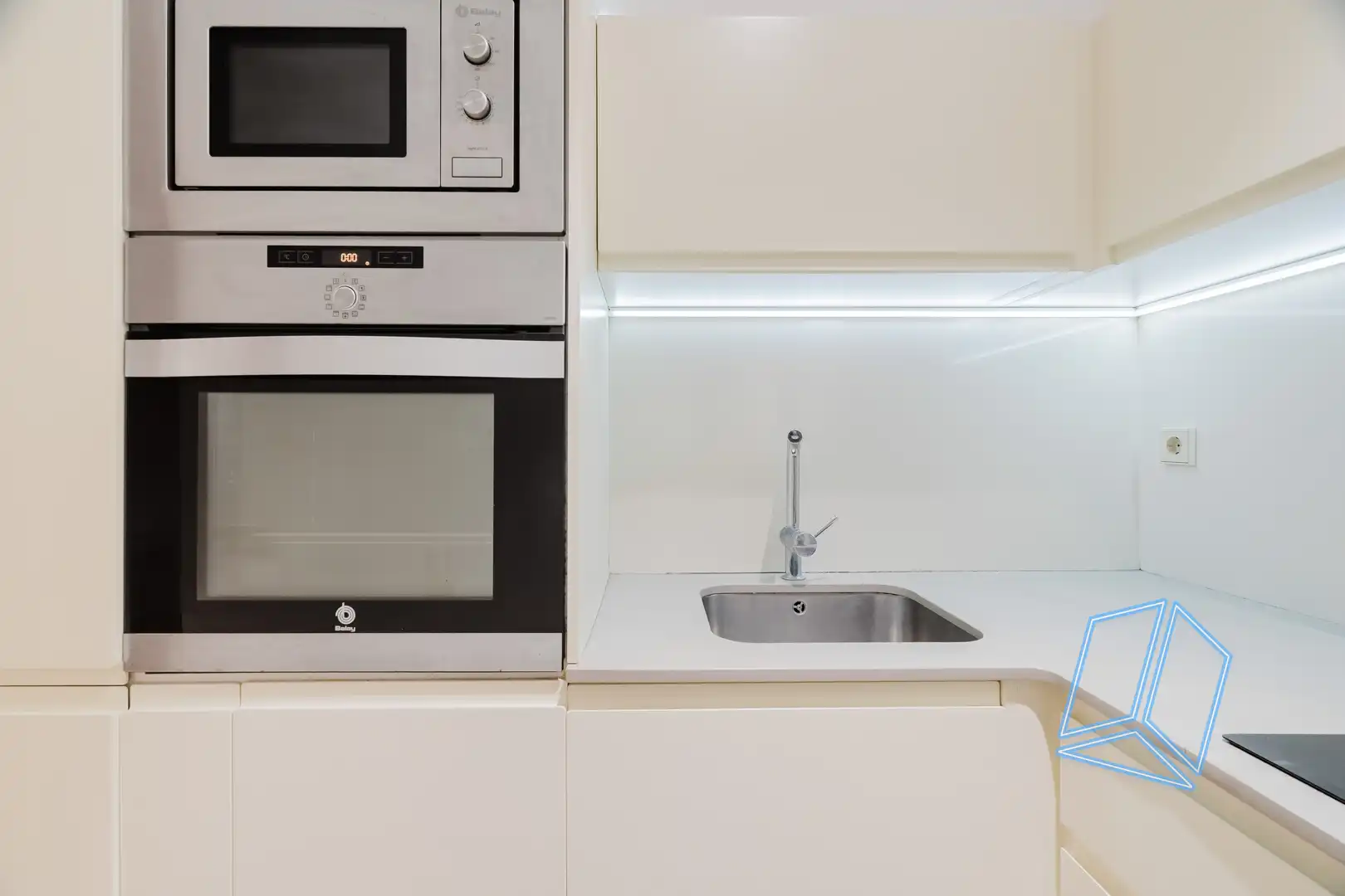 Kitchen of Ground floor for sale in Gràcia
